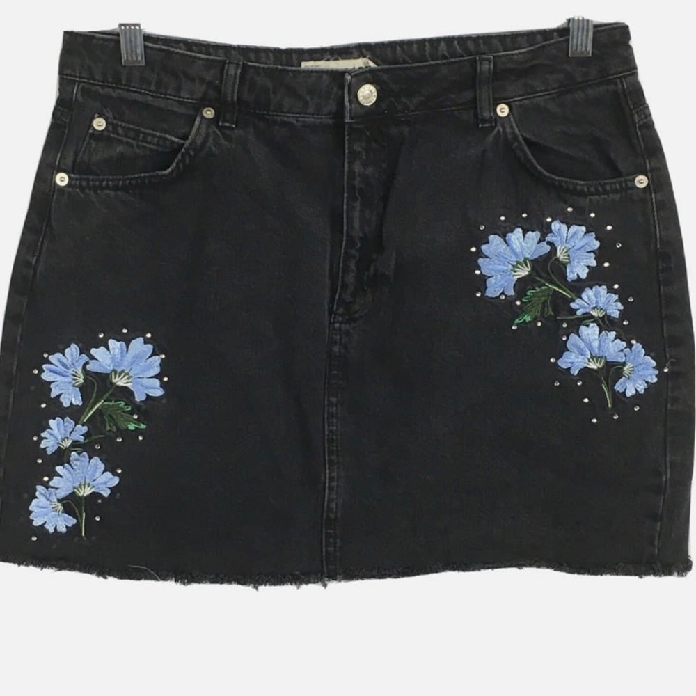 Grey faded black skirt by Topshop embroidered with gem detailing frayed edges